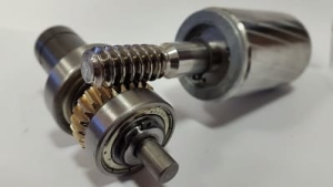 اشکال در عملکرد موتور یا گیر بکس
