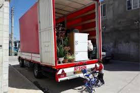 باربری فوری در میدان اعدام با کامیونت موکت‌دار