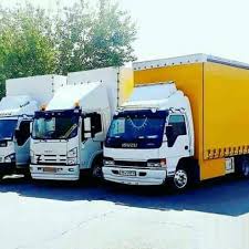 حمل بار در خیابان ری و مولوی با کامیونت بزرگ و وانت بار