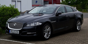جگوار xj (1)
